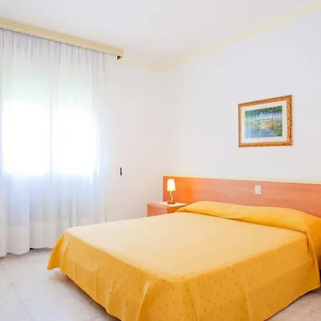 Apartment-house Depa *